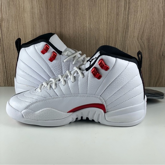 Nike Air Jordan 12 Retro 'Twist' White Red 153265-106 GS Size 4.5 / Wmns Size 6 - Picture 6 of 10